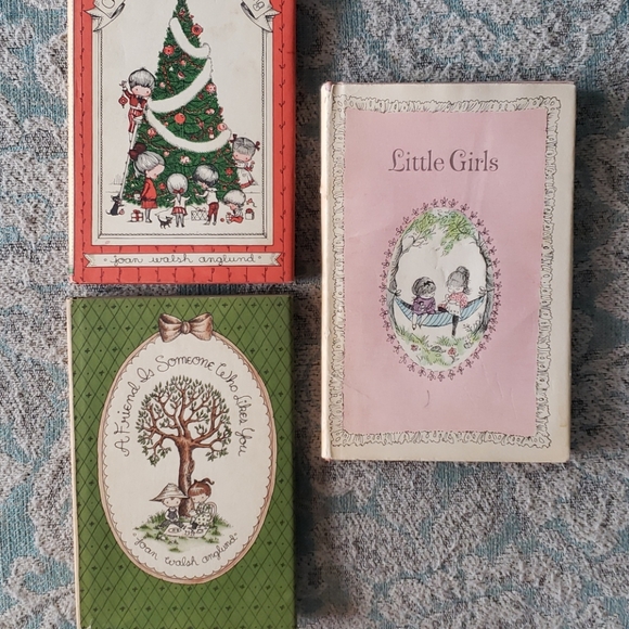Joan Walsh Anglund books